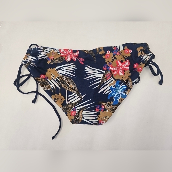 Patagonia Floral Bikini Bottom - Picture 5 of 5